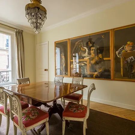 Veeve - Rue Spontini Comfort Apartment